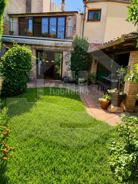 Foto e7aac156-b09f-4d13-8d77-f32b3bb4d70e. Casa adossada amb xemeneia calefacció a Vilablareix
