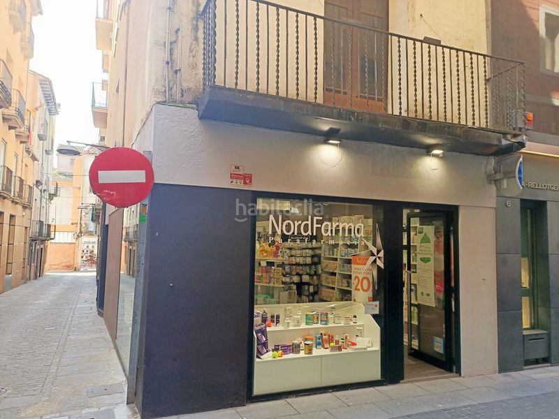 Foto 3ec2ca5b-9d61-4aab-ba91-5c57d9b7d4cc. Casa a carrer alta maduixa 8 a Olot
