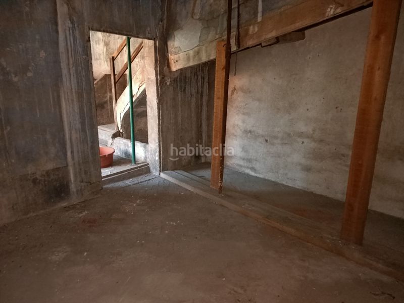 Foto bd51a952-8f0e-4163-852e-2c76902cc029. Casa a carrer alta maduixa 8 a Olot