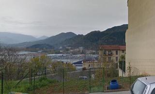 Terreny residencial a Olot. Solar urbanizable de 200 m2