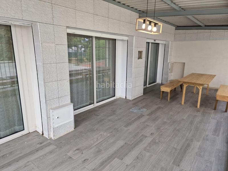 Foto b8daaa1e-fdf8-4119-bfe7-83ec8ab9d8fb. Casa adosada en muga-a 2 casa de 4 habitaciones 2 baños con licencia turística a 100 metros de la playa. en Empuriabrava