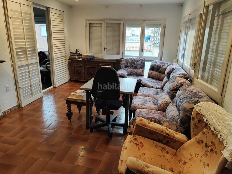Foto 5304f62d-b076-4c57-a3c0-ace7f1e851d2. Chalet casa unifamiliar a pla de dalt con jardín. en Olot