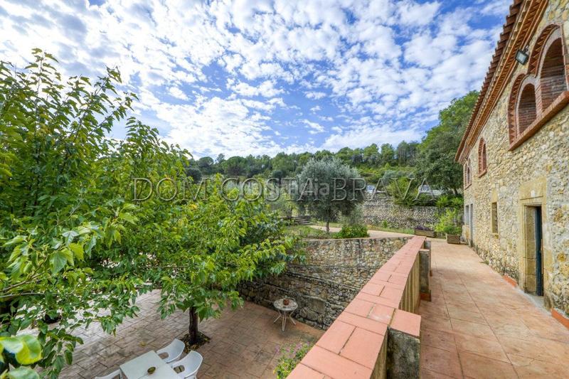 Foto 67cd1e8c-ba9f-4175-9836-71a8e9d4cb9c. Masía casa rural con licencia turística. en Cistella