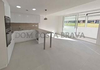 Dúplex  Andreu tuyet i santamaria. Duplex en girona