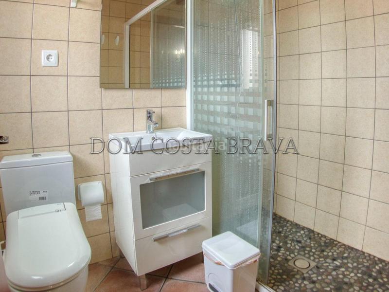 Foto 9a208e57-dc7d-4077-a6e1-978aff03951e. Masía masia , con 100 hectáreas de terreno fronteriza con francia vistas despejadas en Agullana