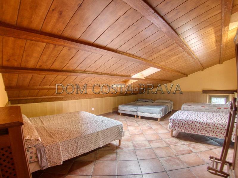Foto 9dfad8e9-92d0-42f5-a989-d8db938f7bc1. Masía masia , con 100 hectáreas de terreno fronteriza con francia vistas despejadas en Agullana