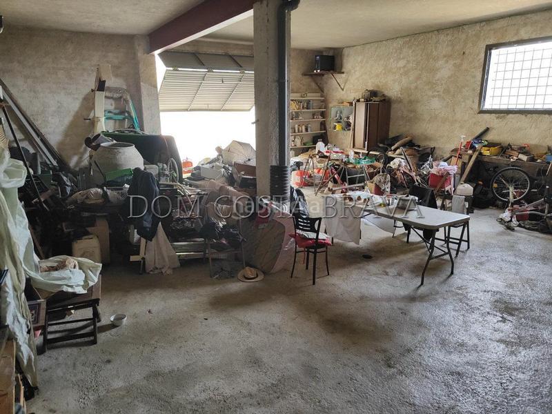 Foto c34122ae-c3ae-4551-b056-25d21a1511f1. Masía masia , con 100 hectáreas de terreno fronteriza con francia vistas despejadas en Agullana