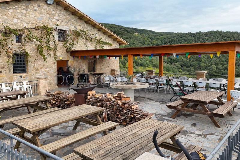 Foto d2e29ea8-3781-4775-abad-3059eeb3bcf5. Masía masia , con 100 hectáreas de terreno fronteriza con francia vistas despejadas en Agullana