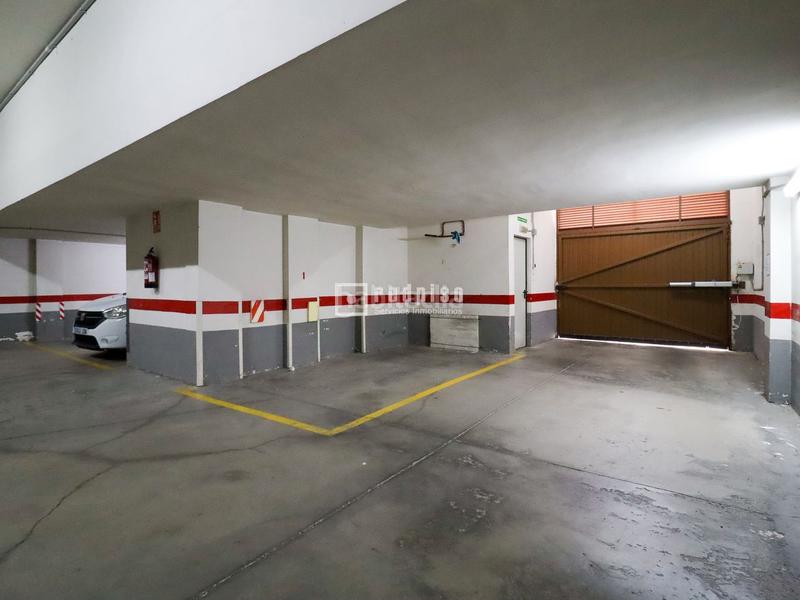 Foto 8bc3c8da-0120-4f25-aacf-35108bc8219f. Miete etagenwohnung mit parking in Mont Olivet Valencia