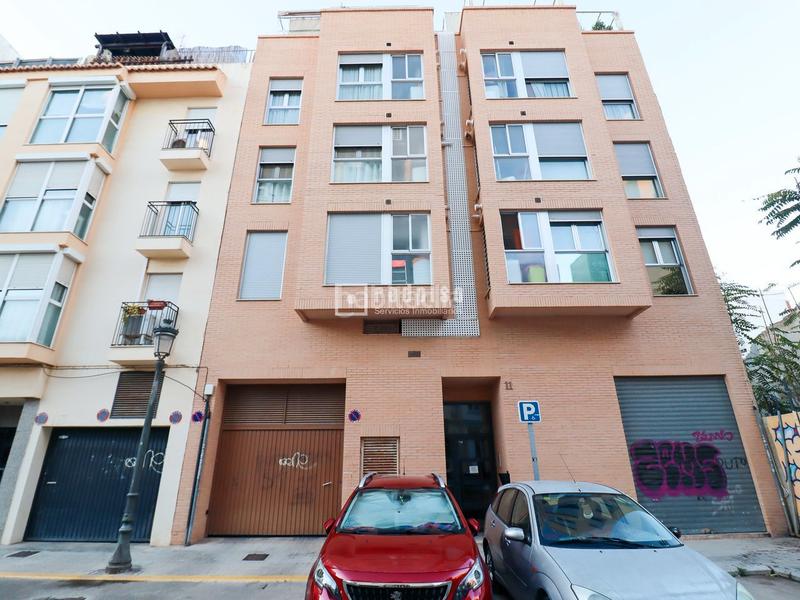 Foto c5198db8-e431-48ee-849c-da9fc73278ae. Miete etagenwohnung mit parking in Mont Olivet Valencia