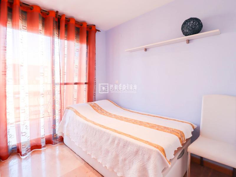 Foto 76a773e0-f763-4383-990d-6f6516c2c8f1. Miete etagenwohnung in Ciutat de les Ciències i de les Arts - Justicia Valencia