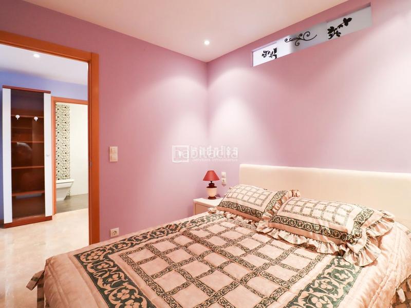 Foto b19c6879-0338-4db8-9874-d63e66cdd73f. Miete etagenwohnung in Ciutat de les Ciències i de les Arts - Justicia Valencia