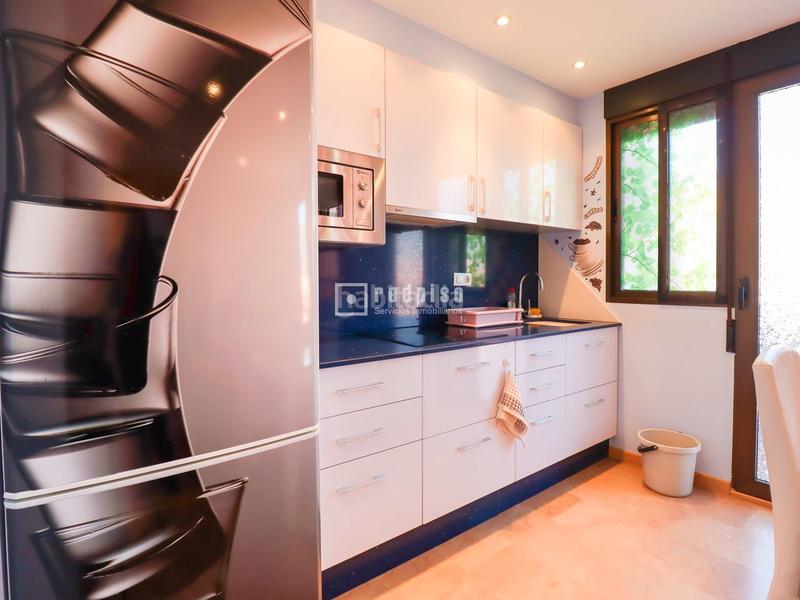 Foto bed71a4e-3acd-47fa-8fb7-9fa06992bb2a. Miete etagenwohnung in Ciutat de les Ciències i de les Arts - Justicia Valencia