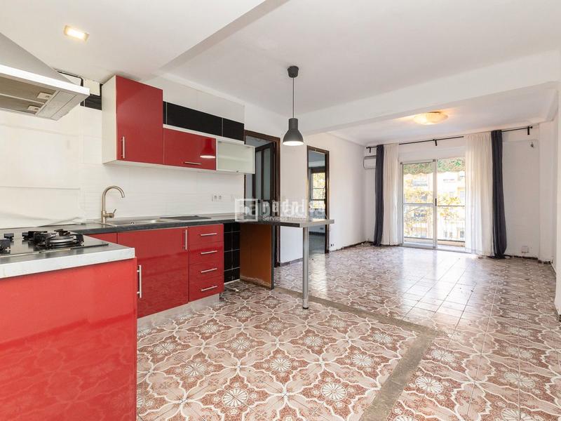 Foto baa22447-eed3-43d6-9cb5-b4ca9887bcf6. Appartamento con riscaldamento in Mont Olivet Valencia