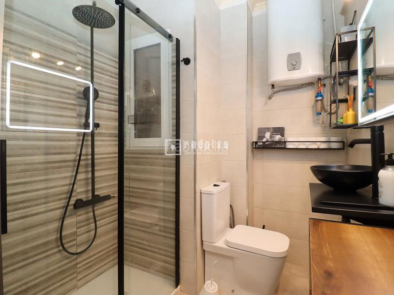 Foto 27cd9bf5-d76f-4959-96c6-f9b1efd431fe. Lloguer pis a Mont Olivet Valencia