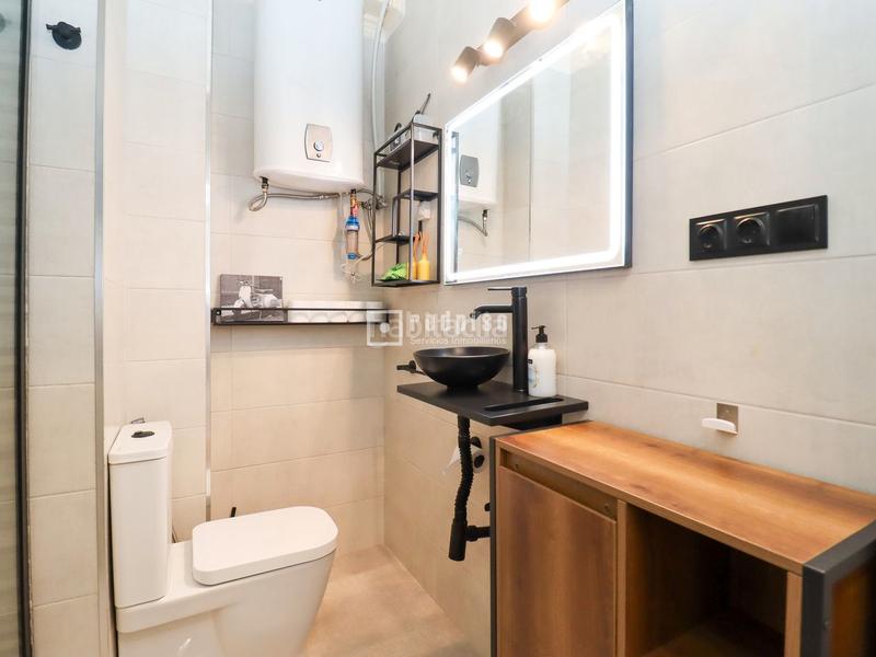 Foto 29eff9ea-bc61-4782-aeaf-cc5d9a1d5e47. Lloguer pis a Mont Olivet Valencia