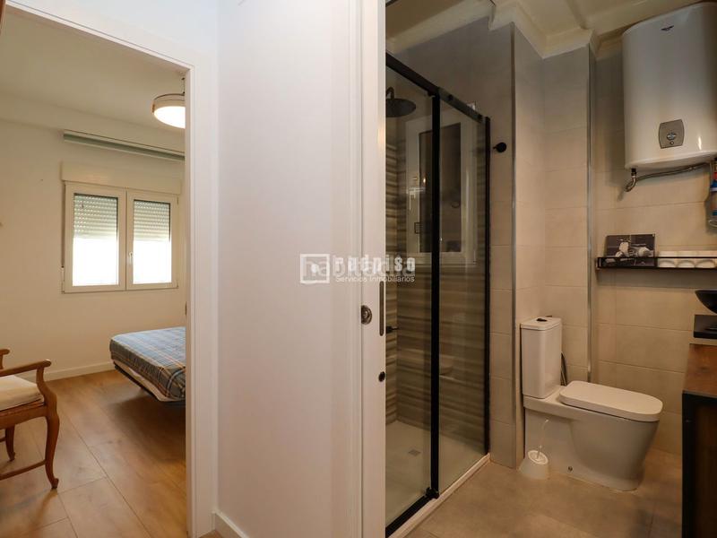 Foto e922f5ee-c6ff-4cbc-855d-1355732b1292. Lloguer pis a Mont Olivet Valencia