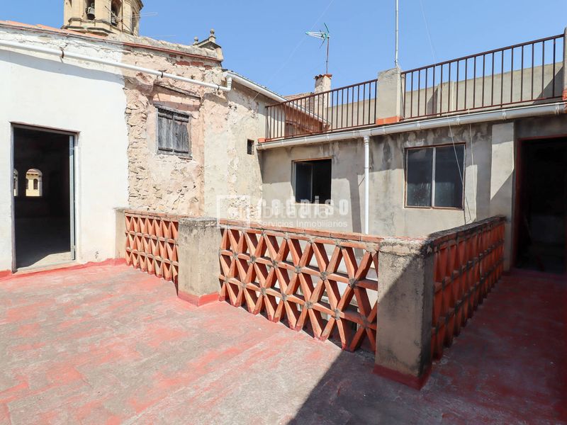 Foto 136fb731-9e73-4a7a-b6a1-a55d2a1fd75e. Casa amb calefacció a Benigànim