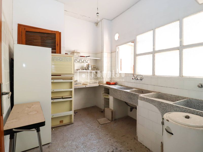 Foto 21f025e4-0478-4061-821d-ceb31456419c. Casa amb calefacció a Benigànim