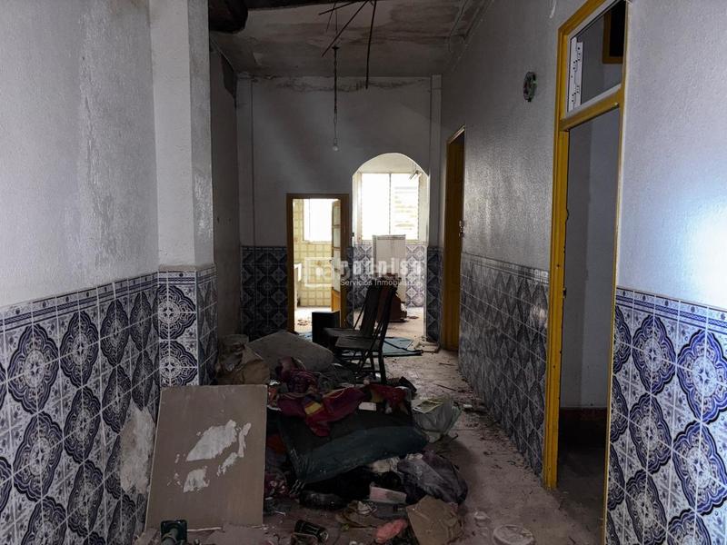 Foto 5aef5b98-f952-4c87-b11d-966bba60ef0b. Maison dans La Raïosa Valencia