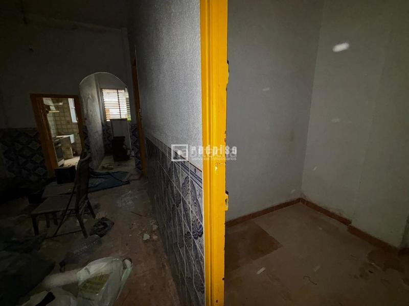 Foto b8a92a1f-112c-430d-9170-330397f2c3d4. Maison dans La Raïosa Valencia