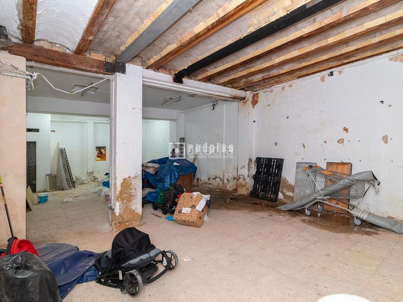 Foto 5a5de41f-2b3d-4d90-bbae-caf3df783a9b. Local commercial dans Barrio de Patraix Valencia