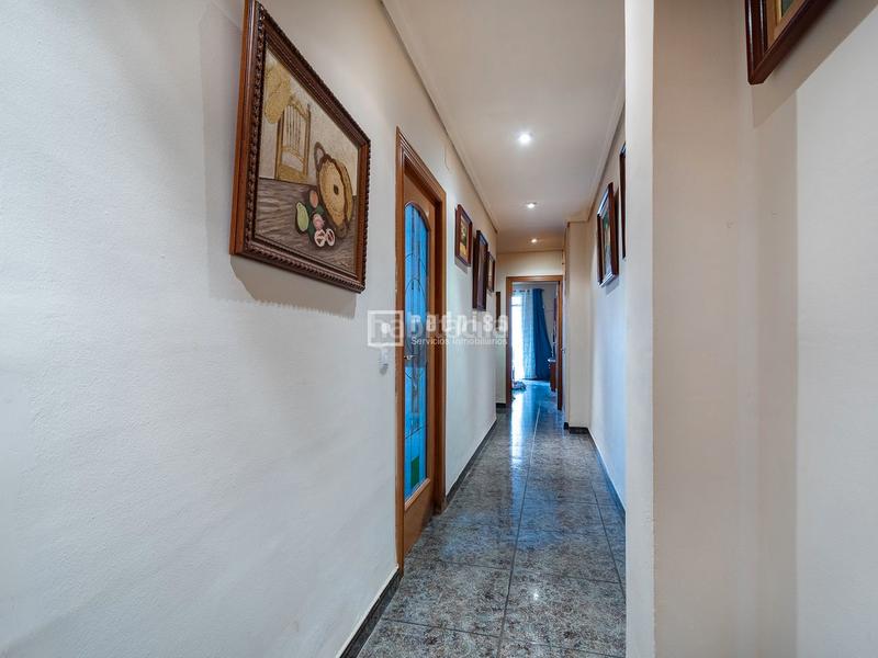 Foto 6a84e833-bc5b-428e-b23c-2ab9c8435491. Etagenwohnung in La Raïosa Valencia