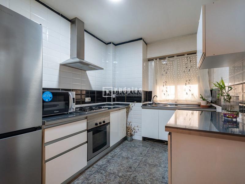 Foto d0c32580-584a-44ef-96da-e24c8789efb6. Etagenwohnung in La Raïosa Valencia