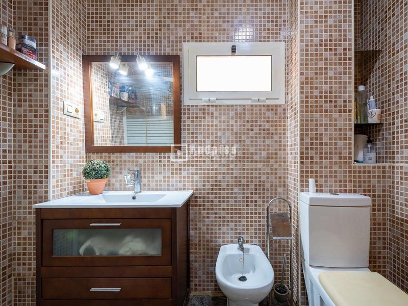 Foto d6be7404-8a7d-4e1c-8c62-72285c95d3de. Etagenwohnung in La Raïosa Valencia