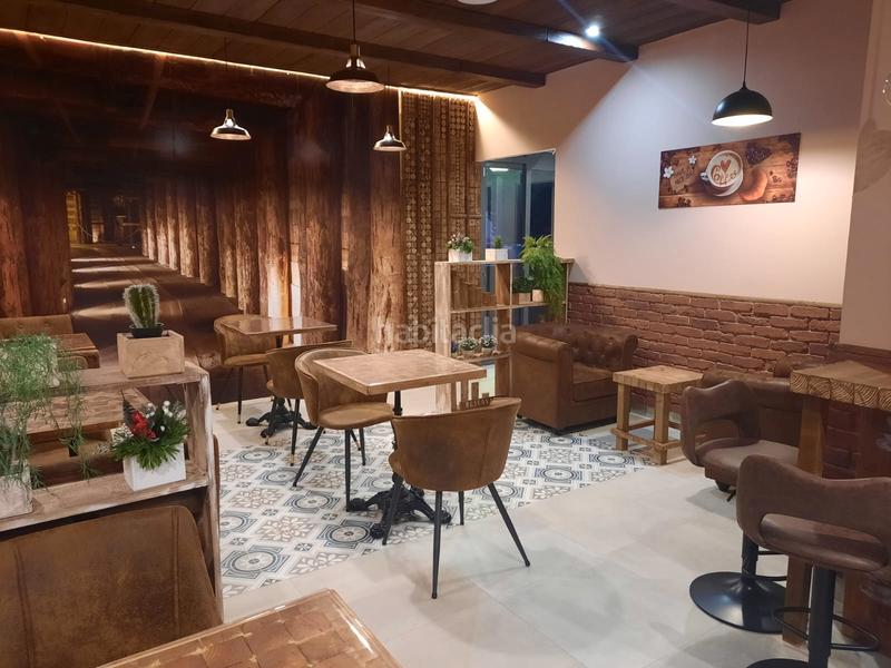 Foto e3c1e2ac-fac1-4bb7-9e31-ff0e9c7cbe6e. Traspàs local comercial amb calefacció a Marianao Sant Boi de Llobregat