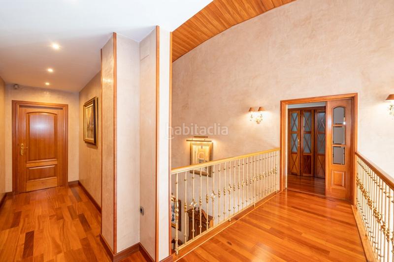 Foto 0d1cb984-0244-479c-b10c-4e6d594843c6. Chalet a la venta chalet de lujo en La Cruz Granada