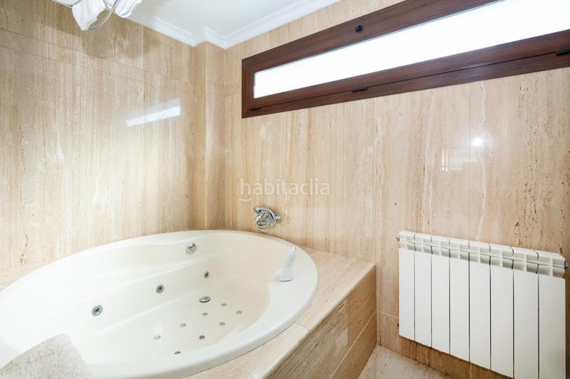Foto 34b0f606-b406-4788-ab77-c0e931ed60b7. Chalet a la venta chalet de lujo en La Cruz Granada