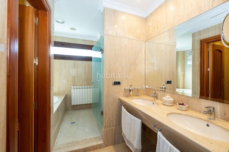 Foto 49275780-7c80-4d13-95bd-8213a0307f9f. Chalet a la venta chalet de lujo en La Cruz Granada