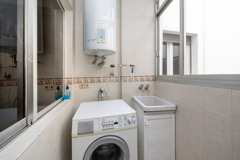 Foto bce5cff1-e0ed-4d97-b49c-e05d2c084a74. Piso señorial piso en san anton en San Matías - Realejo Granada