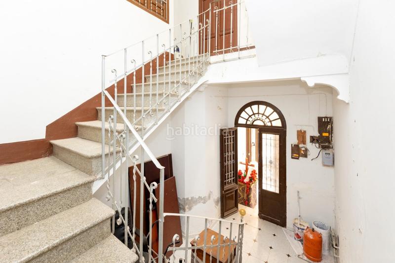 Foto f1c113b8-54be-4167-a386-714de56f295c. Edifici a Guadix