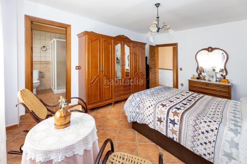 Foto 00e011f1-7c01-4b1a-955c-e48361293aa9. Pis a Zagra