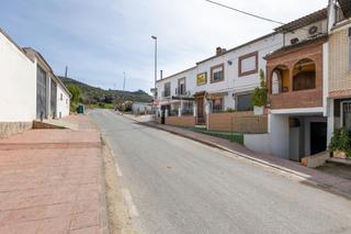 Pis  Avenida guardia civil. Venta de piso de 154 m2, en zagra granada