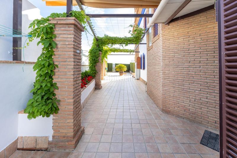 Foto 4b070753-3efd-4364-b267-a20c6729621c. Chalet esspectacular chalet campo de golf las gabias en Gabias (Las)