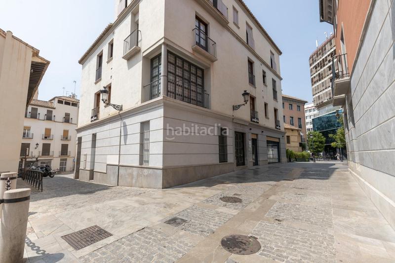 Foto b3bc54cf-3a08-4265-a7f9-f04109b49ee9. Aparcament cotxe a San Matías - Realejo Granada