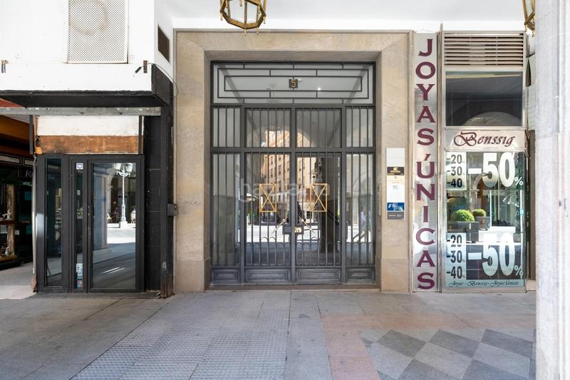 Foto e45d77b3-de75-46ee-a168-018088648524. Local commercial dans San Matías - Realejo Granada