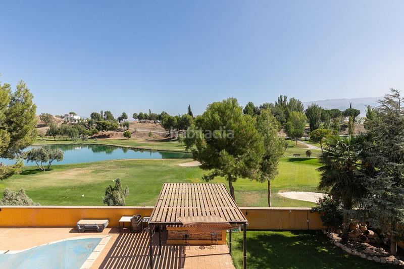 Foto 42c65784-357e-474f-83d1-3c018c80aa12. Chalet  en primera linea del campo de golf de las gabias en Gabias (Las)