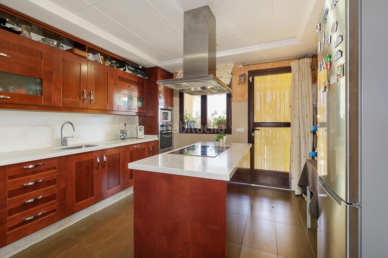Foto 54200a7c-ad95-45e3-a419-161288c224ca. Chalet  en primera linea del campo de golf de las gabias en Gabias (Las)