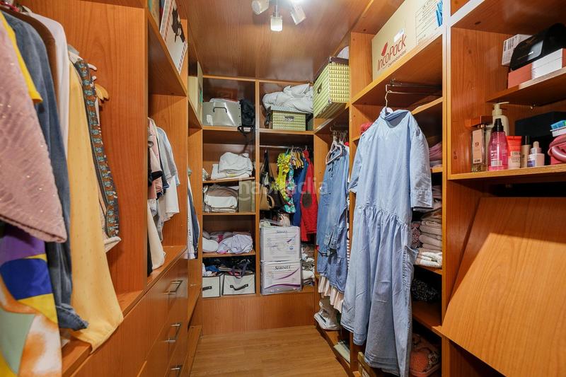 Foto 8233deab-539e-415c-aa32-a941511f47d3. Chalet  en primera linea del campo de golf de las gabias en Gabias (Las)