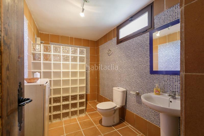 Foto a4254f3d-cb27-4d0e-bf80-f0ff2113b7a2. Chalet  en primera linea del campo de golf de las gabias en Gabias (Las)