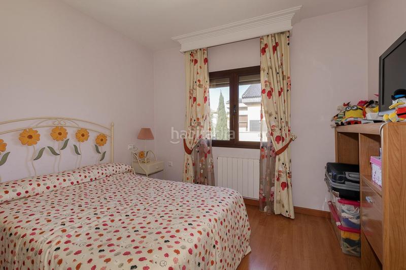 Foto b505183e-333d-4a88-a13e-09a6c9cde07b. Chalet  en primera linea del campo de golf de las gabias en Gabias (Las)