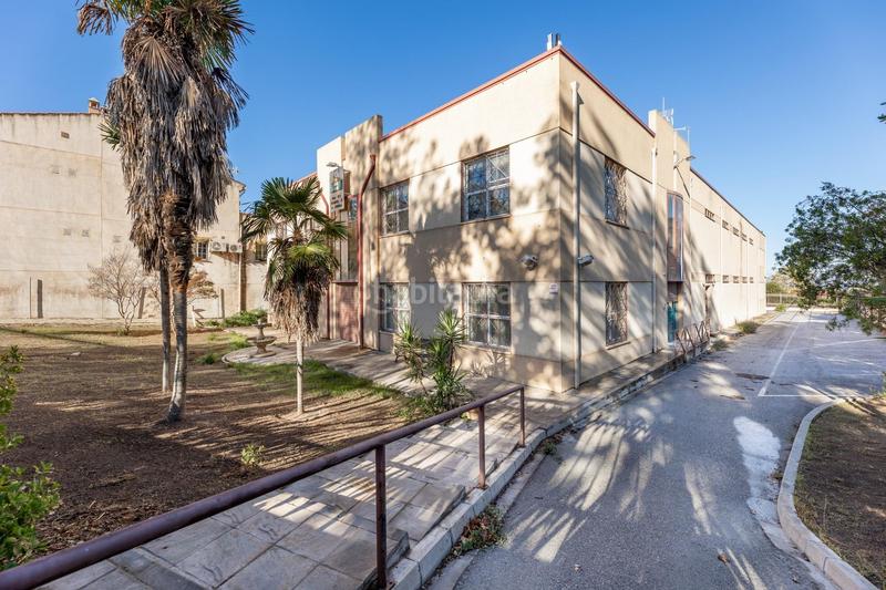 Foto 0ba2e65c-6100-4181-9384-2218057cb6fd. Nau industrial a Polideportivo Alhendín