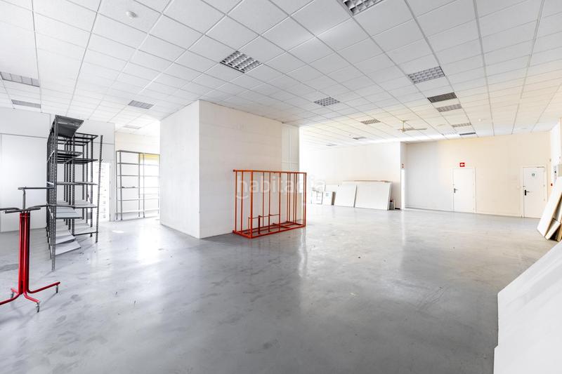 Foto 747c9d56-079f-46ee-b0dc-81e0ca19fd4c. Nau industrial a Polideportivo Alhendín