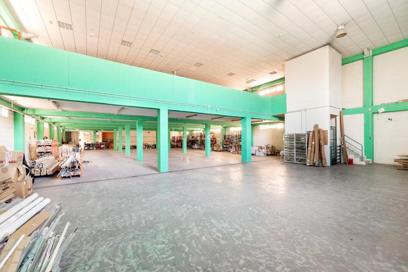 Foto 7ca850b7-be85-45b5-88cb-a349ac178440. Nau industrial a Polideportivo Alhendín