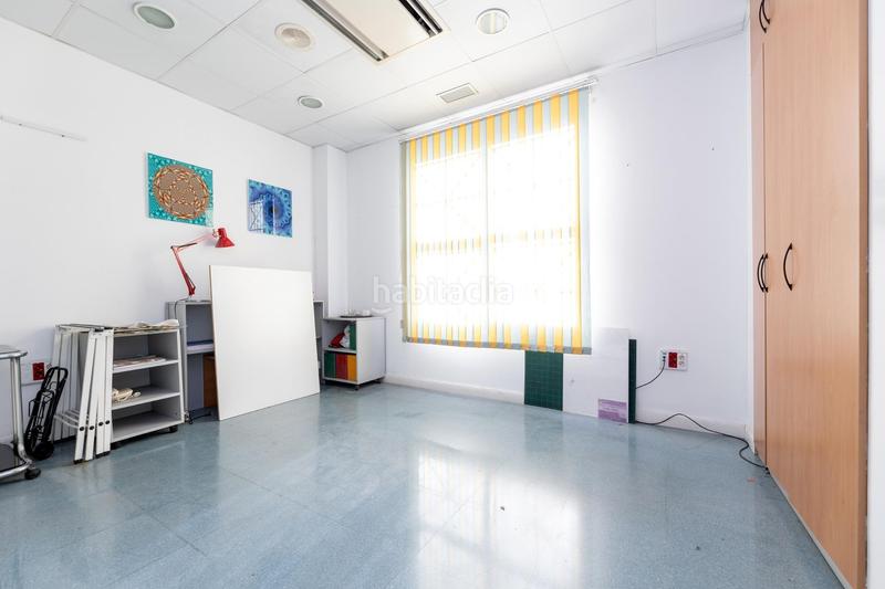 Foto c500c4cf-0d6b-440a-871c-8e7063b0295b. Nau industrial a Polideportivo Alhendín