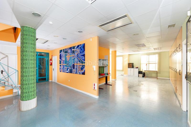 Foto dbf4608d-7592-4ebd-b2bf-61ae1889d693. Nau industrial a Polideportivo Alhendín